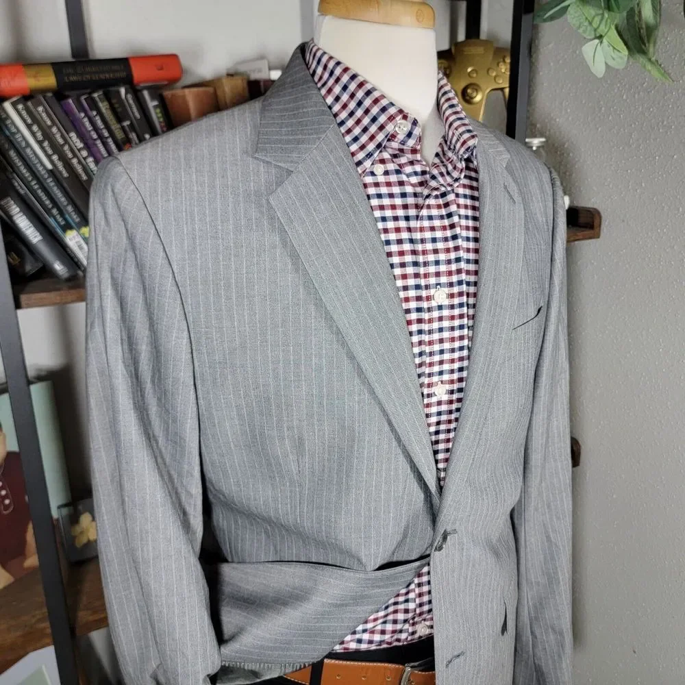 Express Men's Sport Coat Blazer Two Button Gray Striped Polyester Blend Size 42L